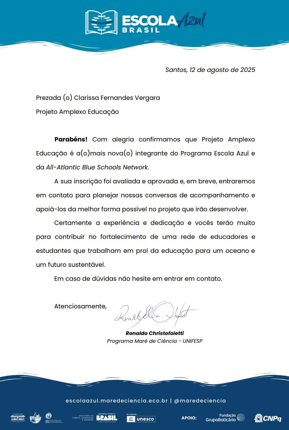 Alunos do Clube Amplexo no projeto Escola Azul